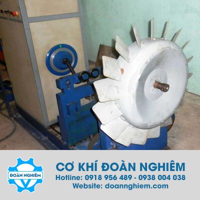 Cân bằng động quạt hướng trục