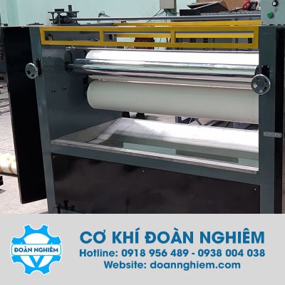 Máy lăn keo Veneer